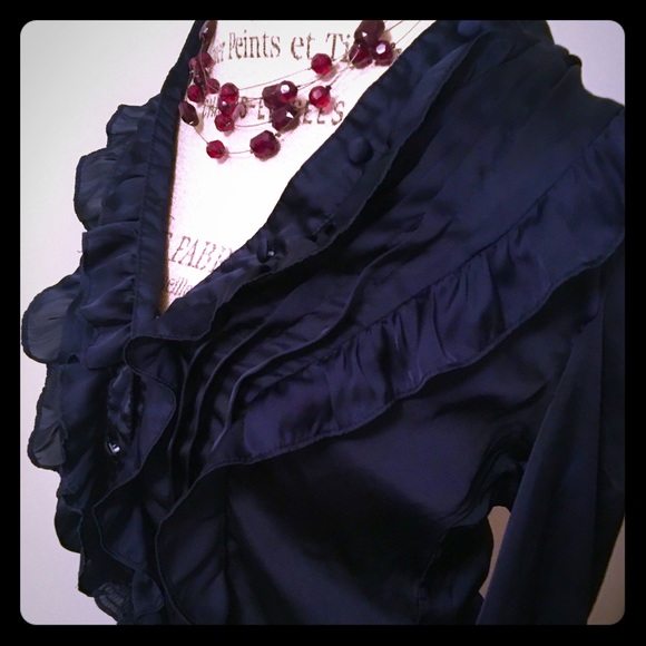 Victorian Ruffle Top - Picture 4 of 9
